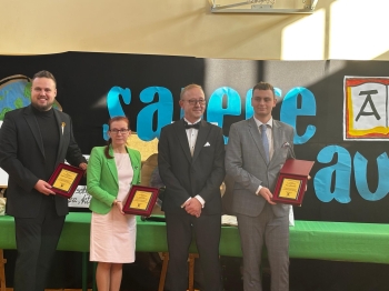 571246955_4138986046370663_5452177421079245514_n